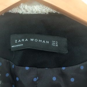 Zara Woman blazer with cool buttons